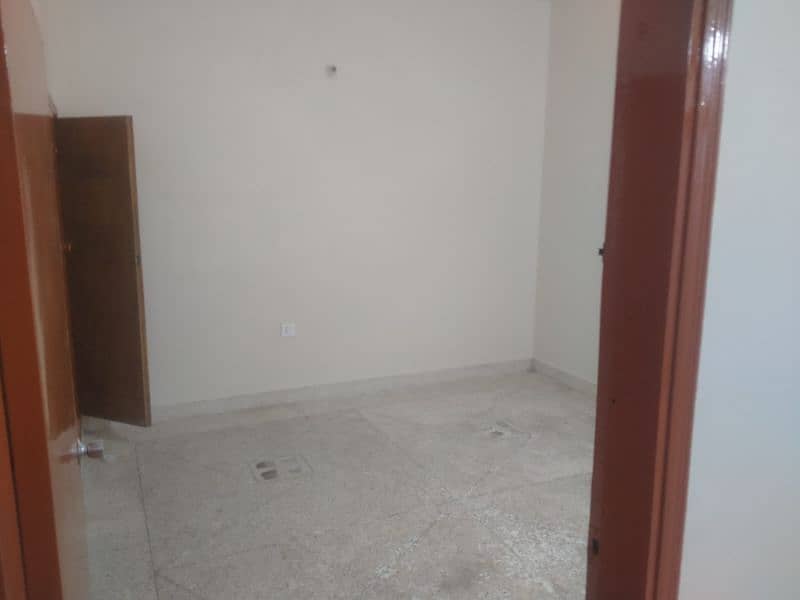 ground 240 portion 3 bed dd available in gulshan-e-iqbal block 2 2