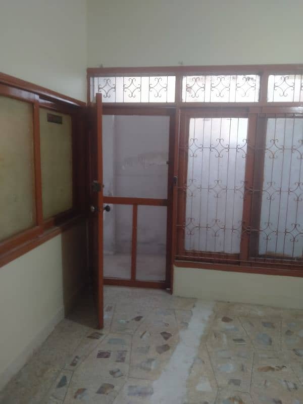 ground 240 portion 3 bed dd available in gulshan-e-iqbal block 2 6