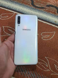 Samsung A70