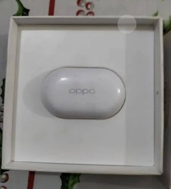 Oppo Enco W11 Wireless Earbuds 1