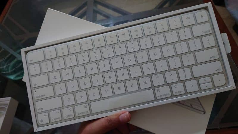 Brand New Apple Magic Keyboard & Mouse – Unused, Only Box Opened 1