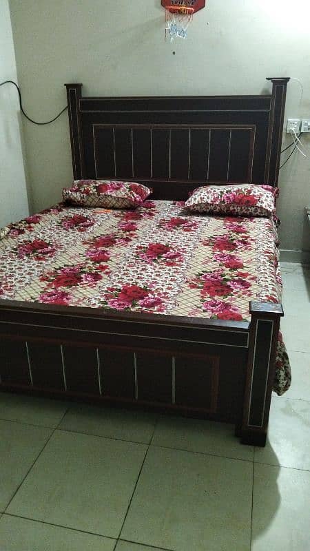 a good quality bed with fresh look 1