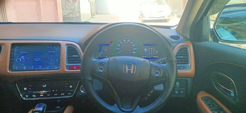 Honda Vezel 2014 6