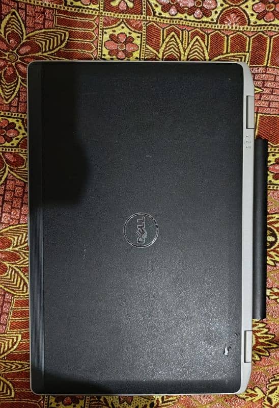 Dell latitude laptop for sell 3