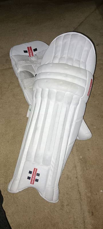 Gray-Nicolls Legend Thigh Pad-2024 3