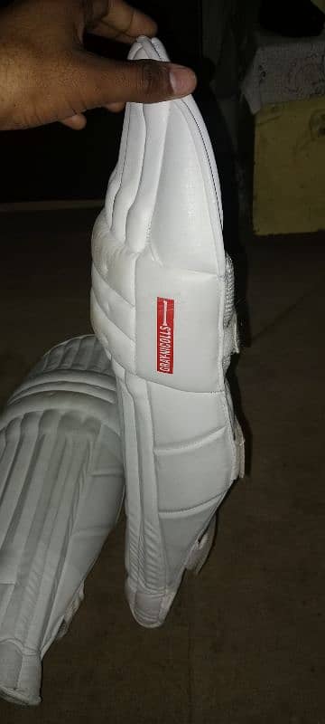 Gray-Nicolls Legend Thigh Pad-2024 7