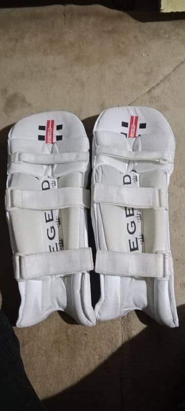 Gray-Nicolls Legend Thigh Pad-2024 11