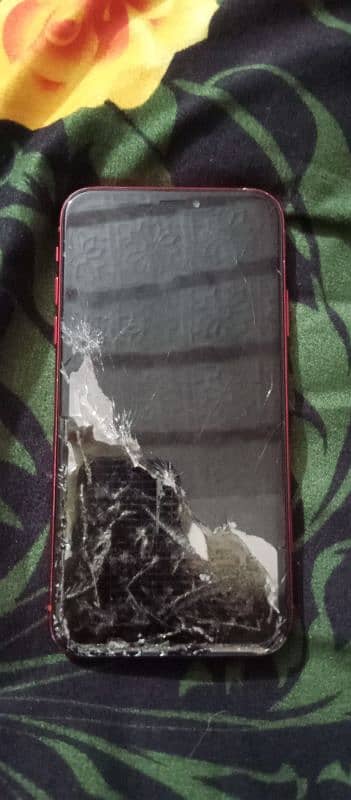 I phone xr for parts 4