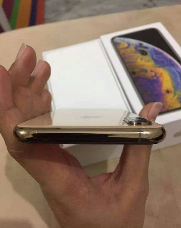 iPhone x Max 256 GB for salemy call WhatsApp 0323=18=23=227 0