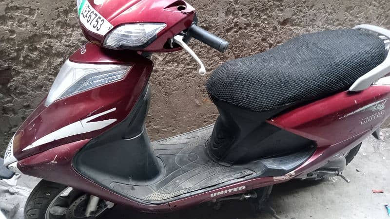 United 100cc Scooty For Sale 4