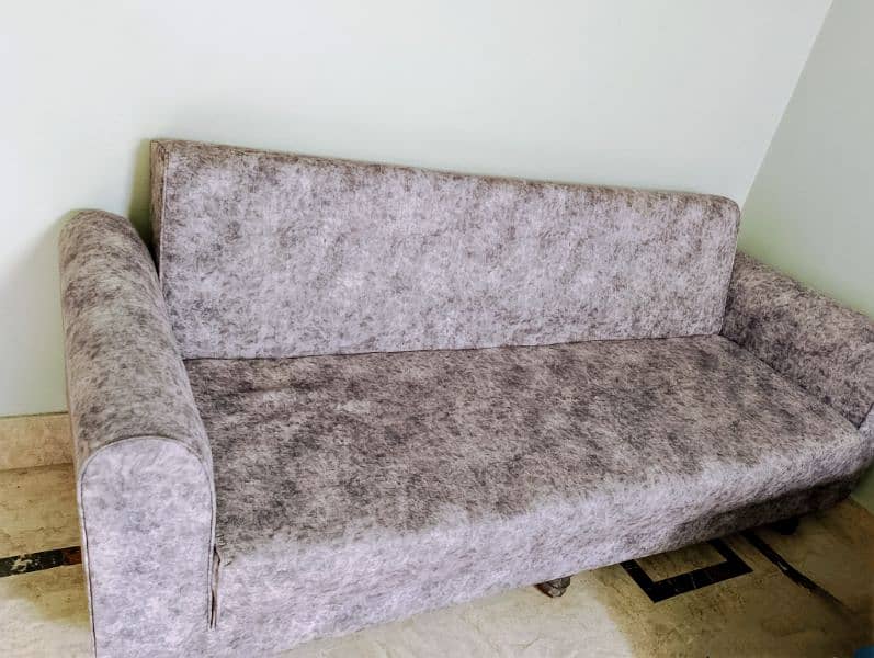 Used Sofa Cum Bed in Good Condition – Affordable Price! 1