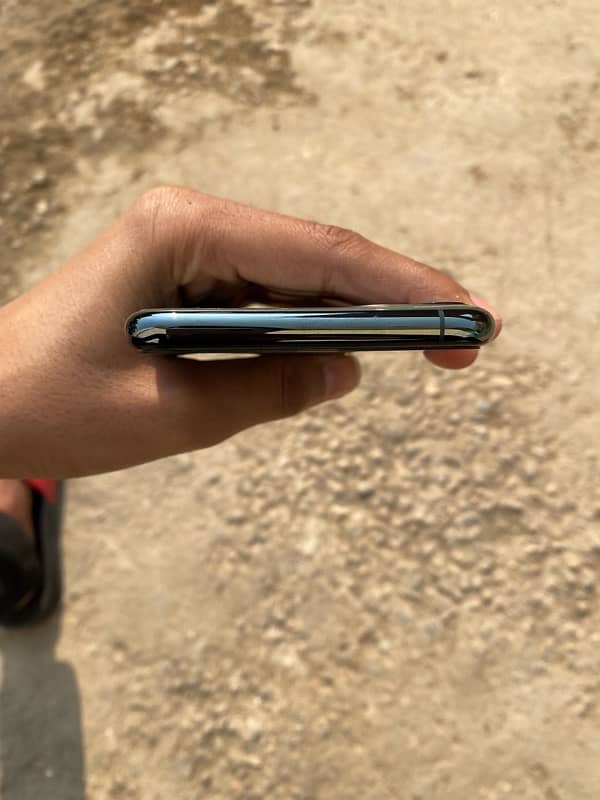 Iphone 11 Pro Max Non Pta 64Gb 4