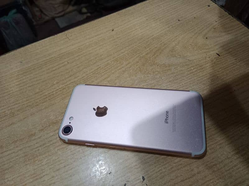 apple iphone 7 128GB non PTA 9