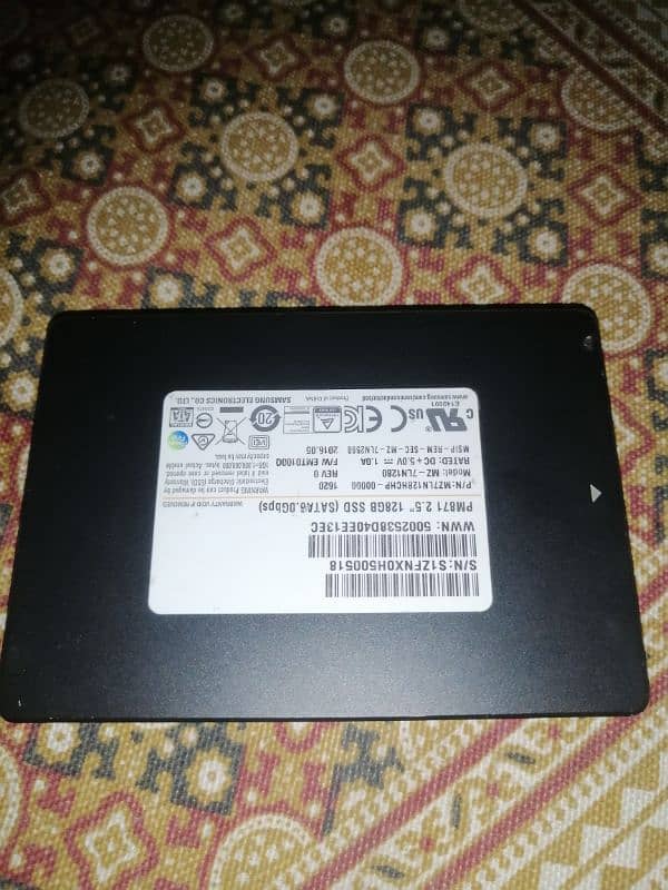 SAMSUNG 128GB SSD FOR SALE 0