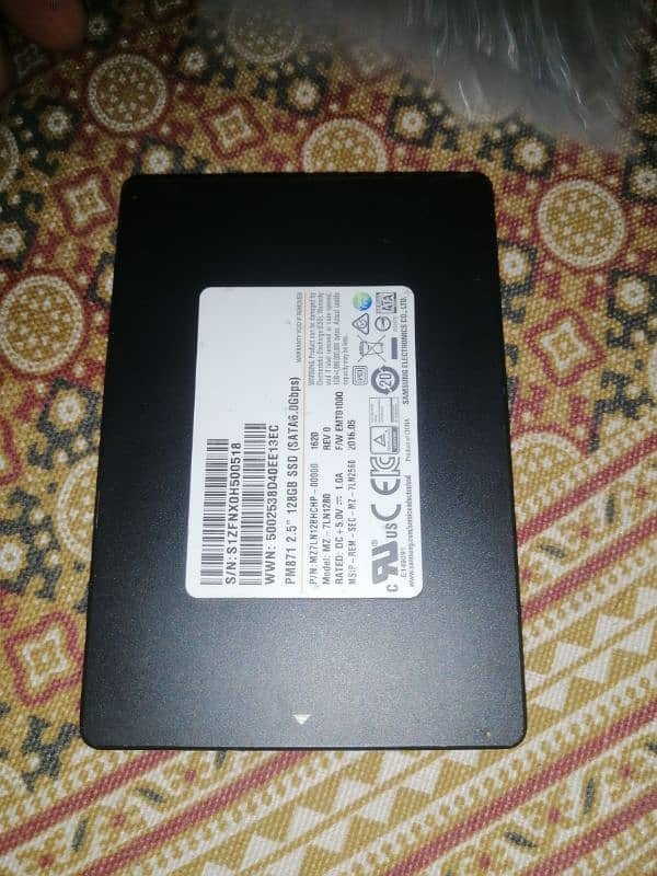 SAMSUNG 128GB SSD FOR SALE 1