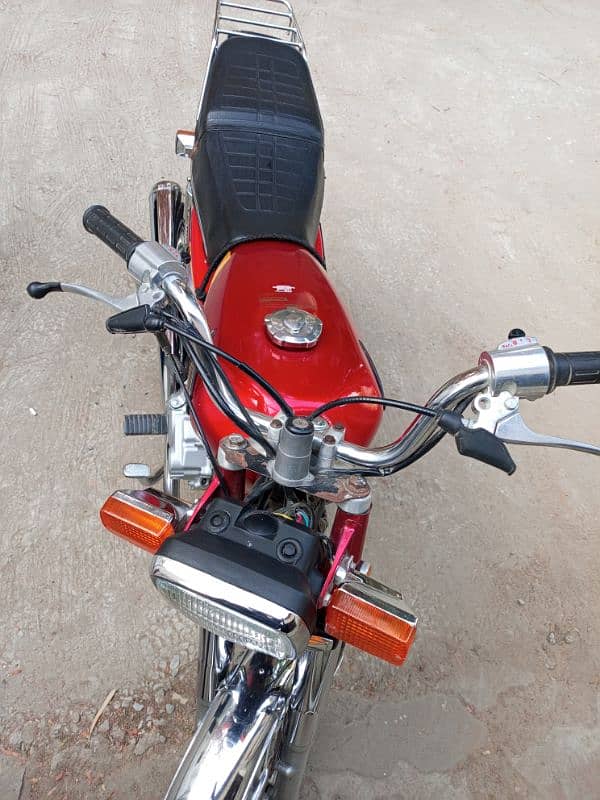 CG HONDA 125CC 8