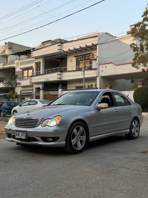 Mercedes Benz C Class AMG 2