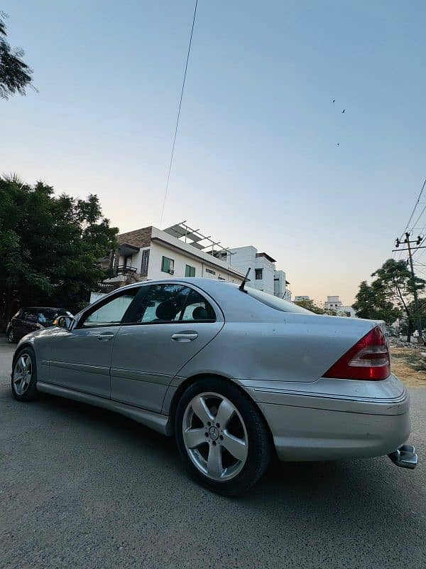 Mercedes Benz C Class AMG 6