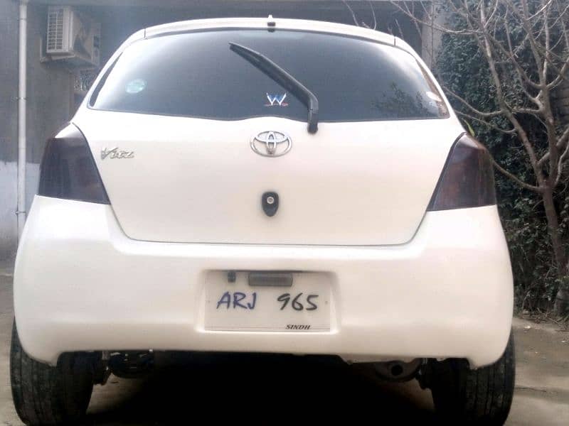 Toyota Vitz 2005 7