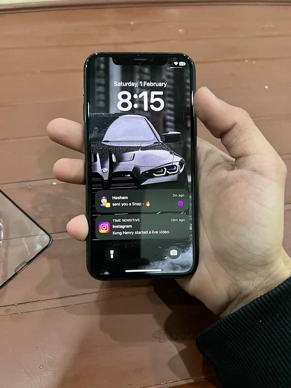 iphone 11 pro 256GB 7