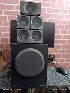 Creative T6200 5.1 SPEAKERS