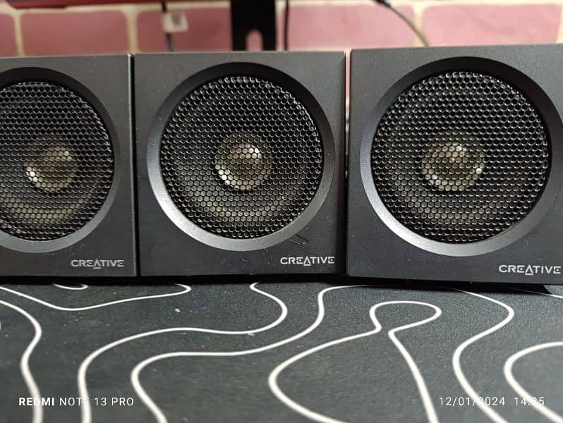 Creative T6200 5.1 SPEAKERS 10