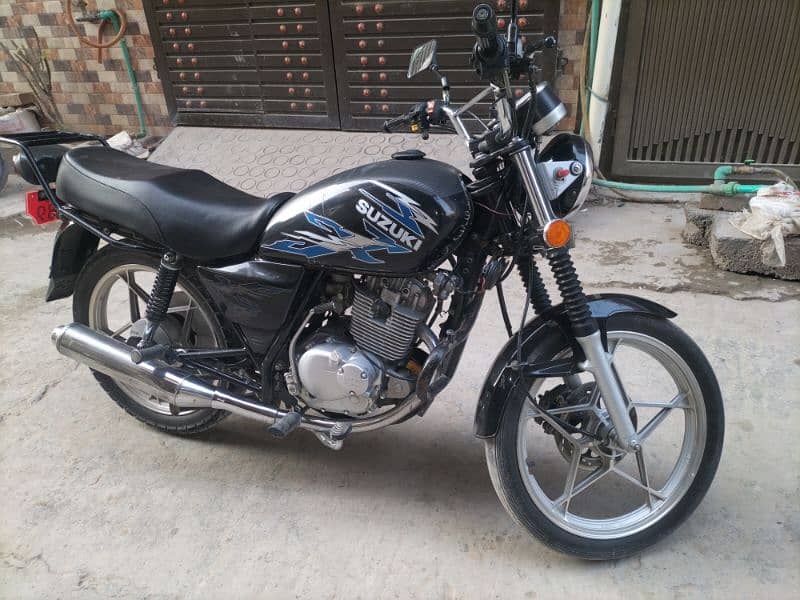 Suzuki GS 150 special edition 1