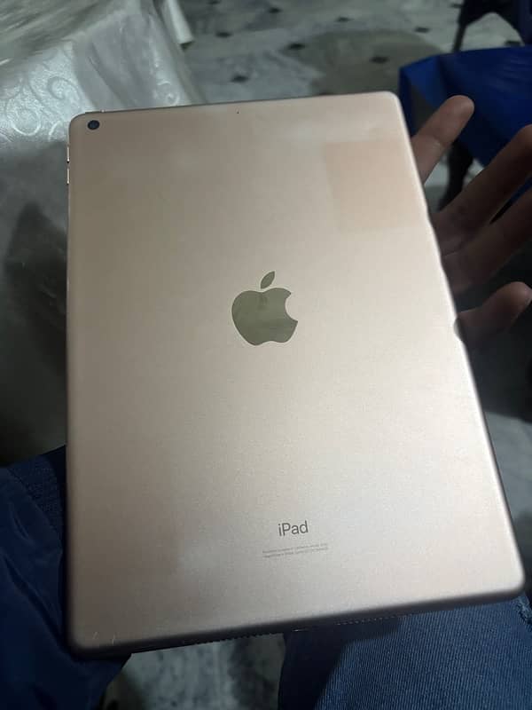 iPad (7th Generation) 4