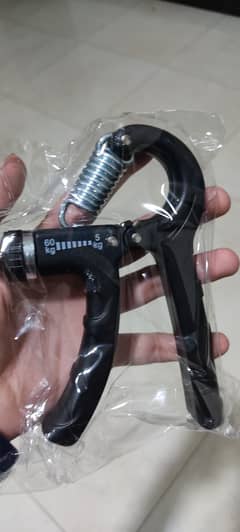 Hand gripper