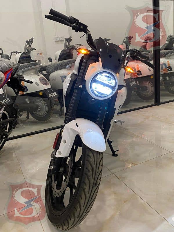 Evo E Turbo/Electric Bike 13