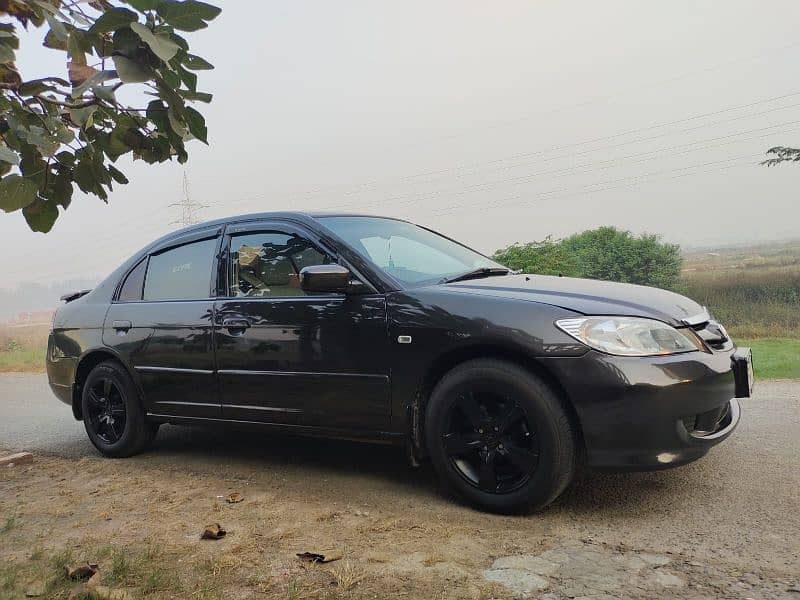 Honda Civic EXi 2005 4