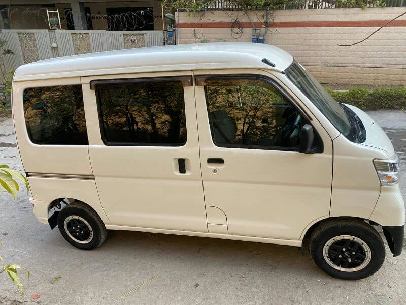 suzuki every toyota Pixis van 2021/ 2024 16