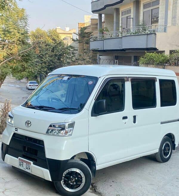 suzuki every toyota Pixis van 2021/ 2024 18