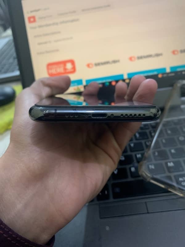 iphone 11 pro exchange Possible 4