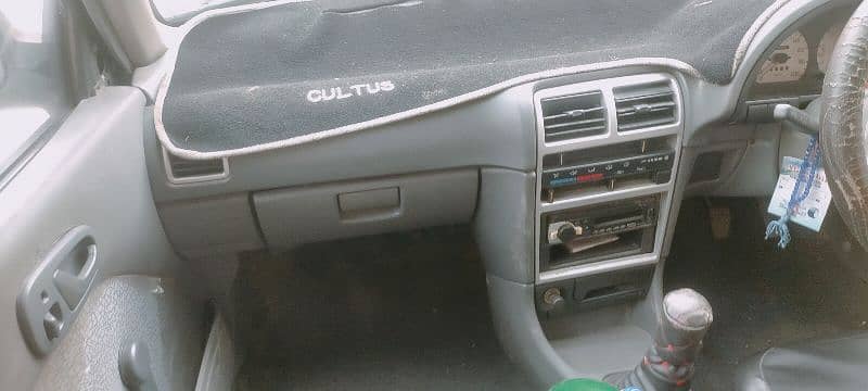 Suzuki Cultus 2010 5