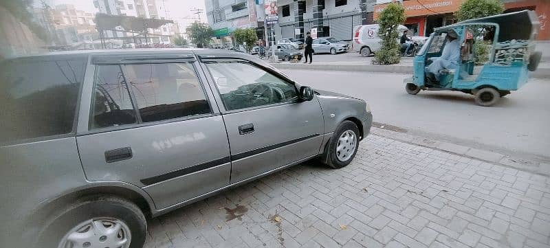 Suzuki Cultus 2010 8