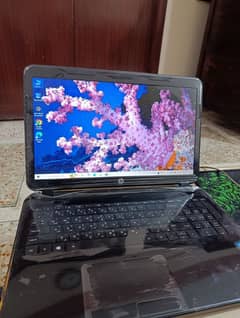 HP LAPTOP/ Core i3