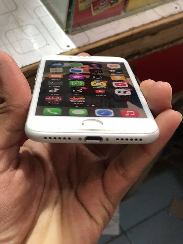 10 by 10 condition non pta 32gb all ok 5