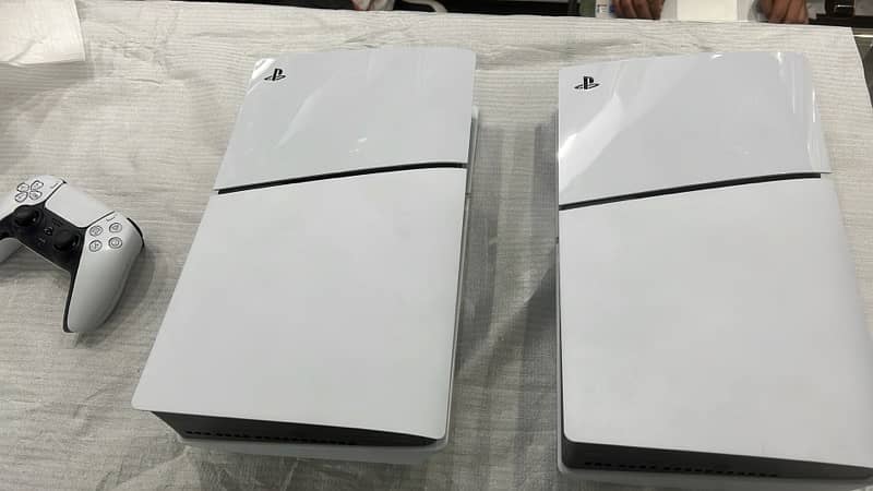 PS5 Slim 1TB Uk & USA barely used 2