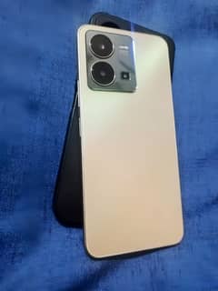 vivo y35, 8/128,