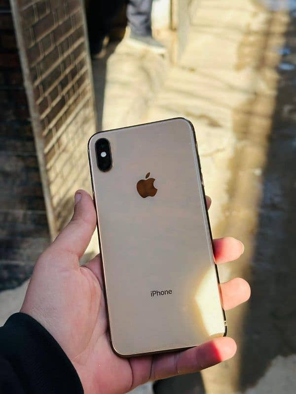 iphone XS Max 6