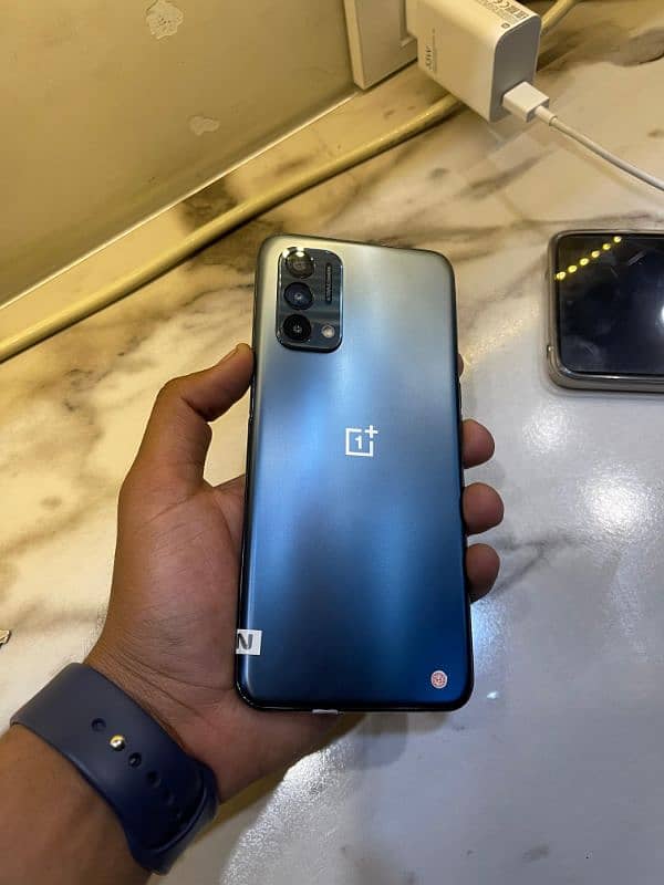 oneplus N200 0