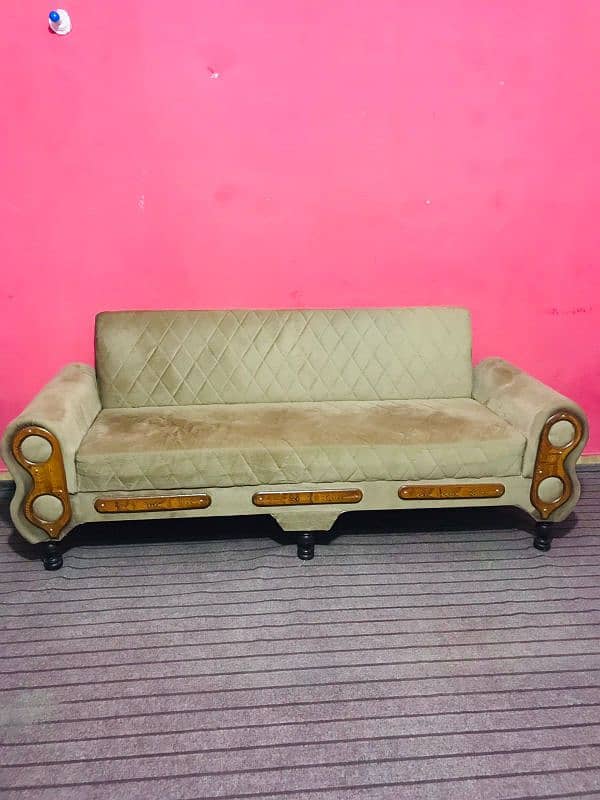 sofa cumbed 3 in 1 only 6month used neat and clean 1