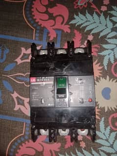 150 amp breaker