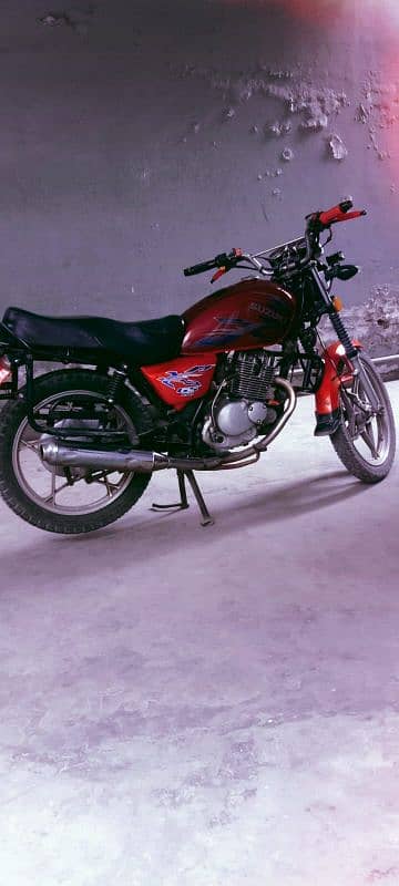 I am selling Suzuki 150SE. contact only on this number 0301 6662466 8