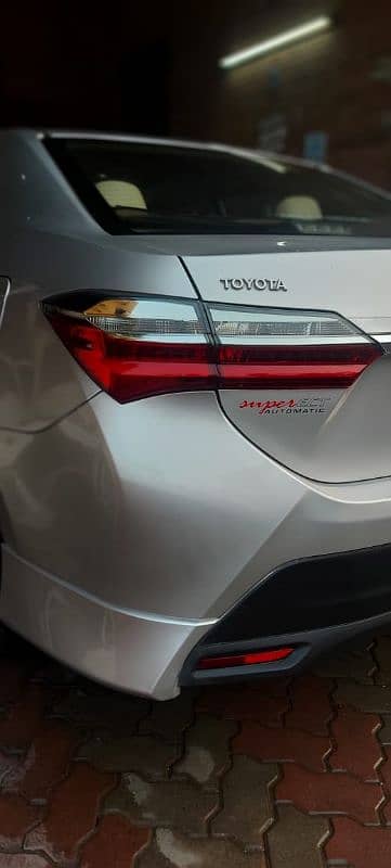 Toyota Corolla Altis 2017 7