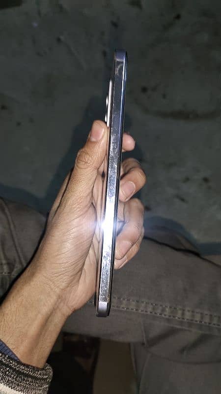 vivo v27e 16+256 10 by 10 7