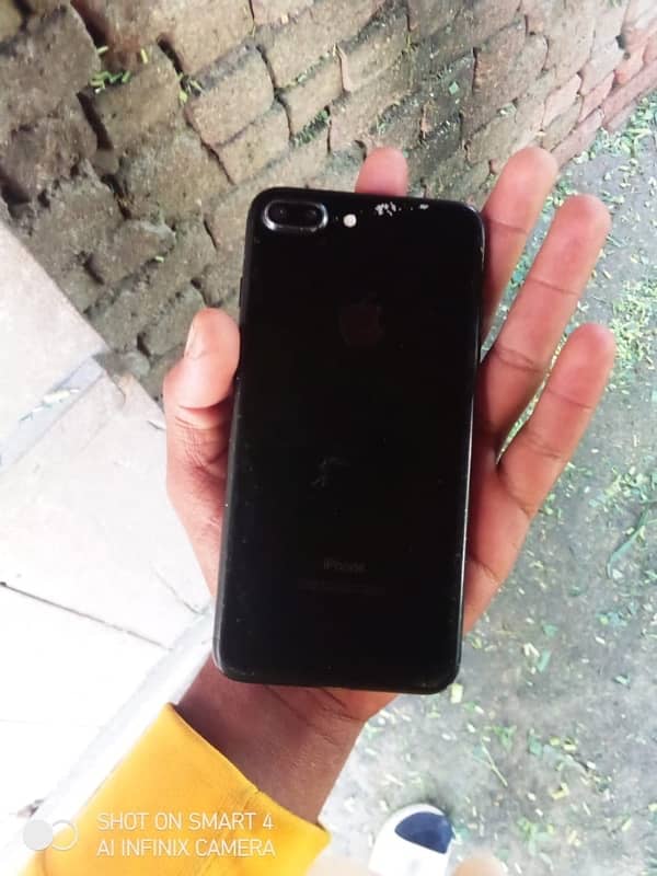 I phone 7plus pta 128 gb 2