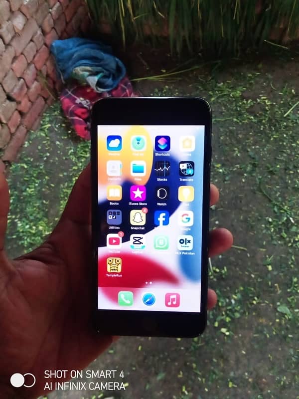 I phone 7plus pta 128 gb 3