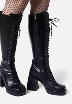 Ankle high shoes boots